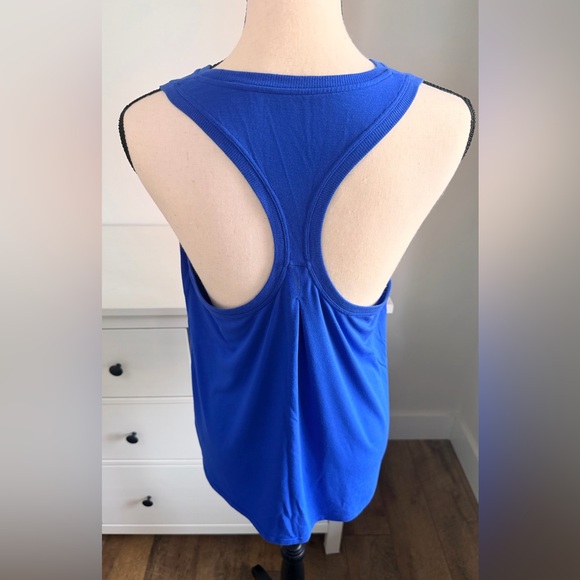 ATHLETA - Racerback Tank Top - Picture 3 of 4